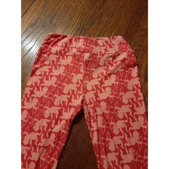 One Size Up To Size 12 LuLaRoe Pink Red Cupid Love Leggings - Picture 2 of 3